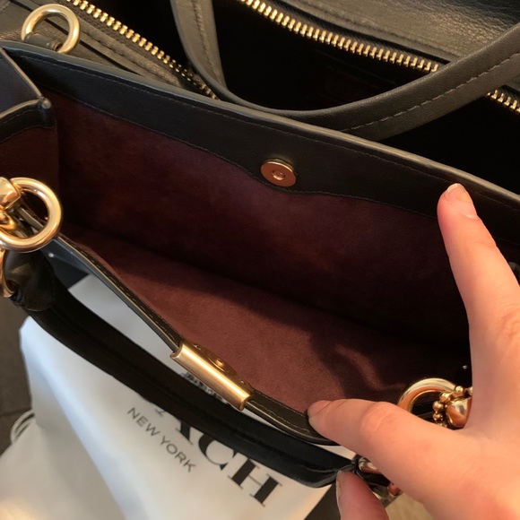 Authentic Coach Daydreamer Purse - Picture 3 of 8